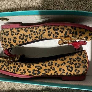 Poetic License Cheetah Tassel flats!